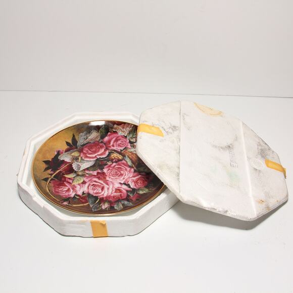 Vintage The Franklin Mint Grace de Monaco Rose Plate Fine Porcelain - Picture 3 of 3